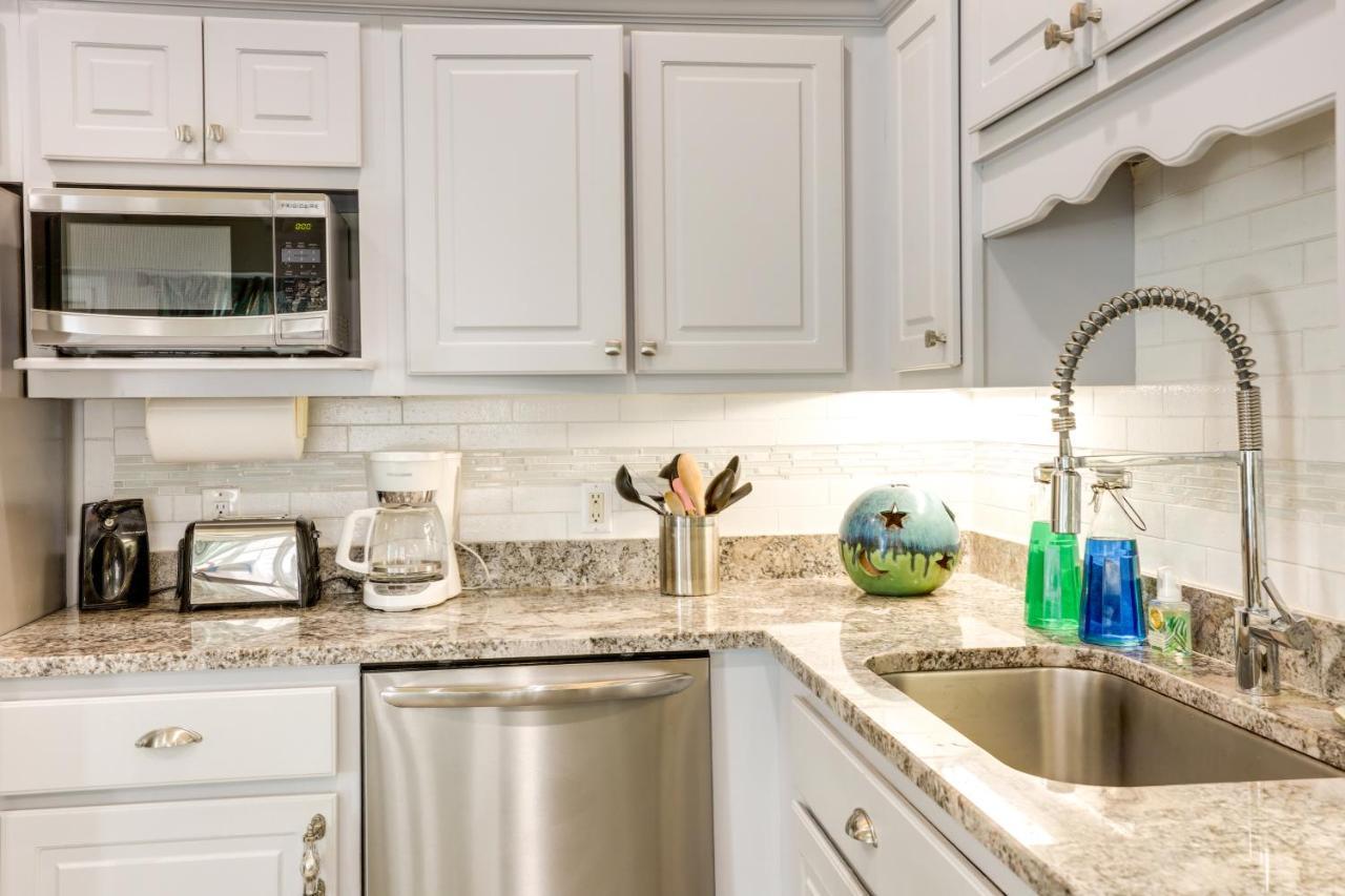 Pet-Friendly Jekyll Island Abode - Walk To Beach! Extérieur photo